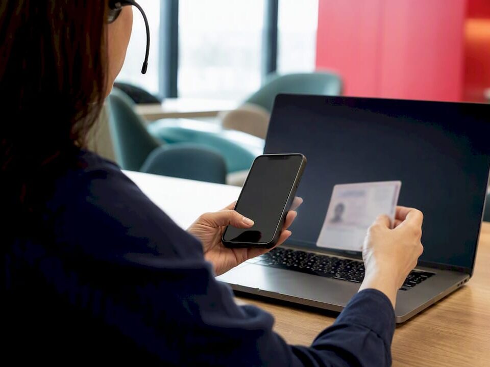 Player support specialist handling KYC documents